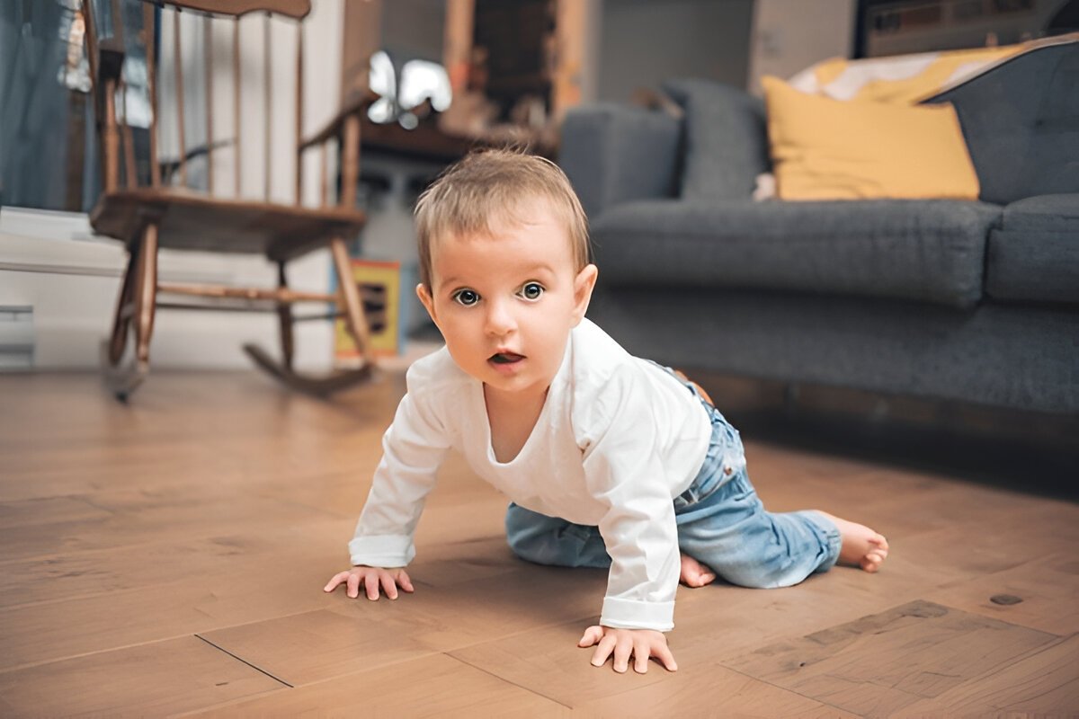 Month Nine to Twelve: Late Infancy and Growth and Development of Infant