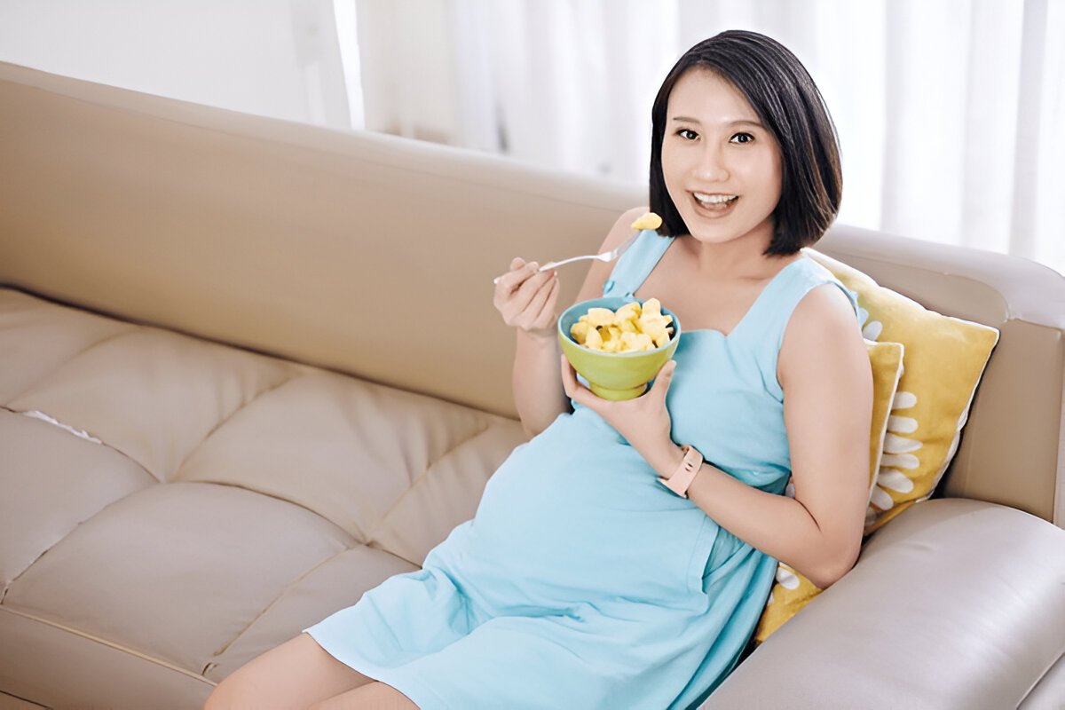 Can You Eat Pineapple While Pregnant?
