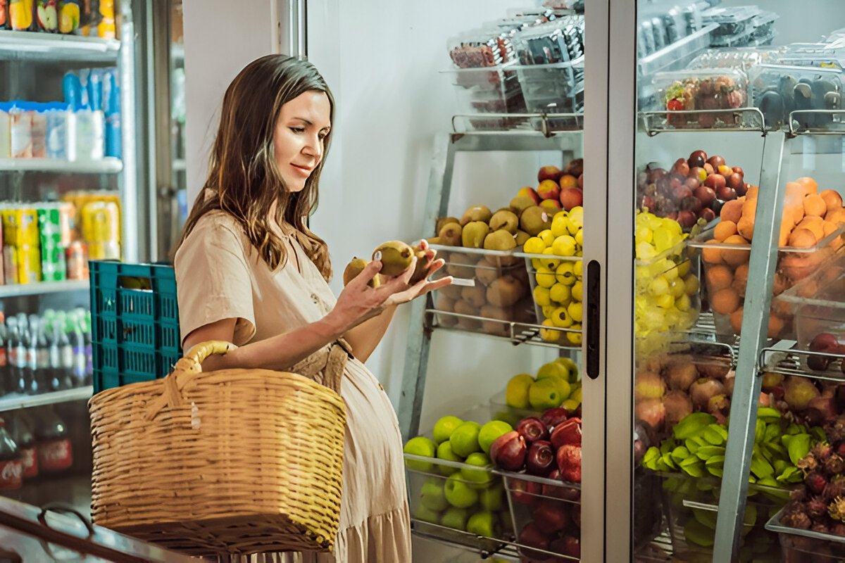 Why Craving Fruit During Pregnancy is a Sweet Sign