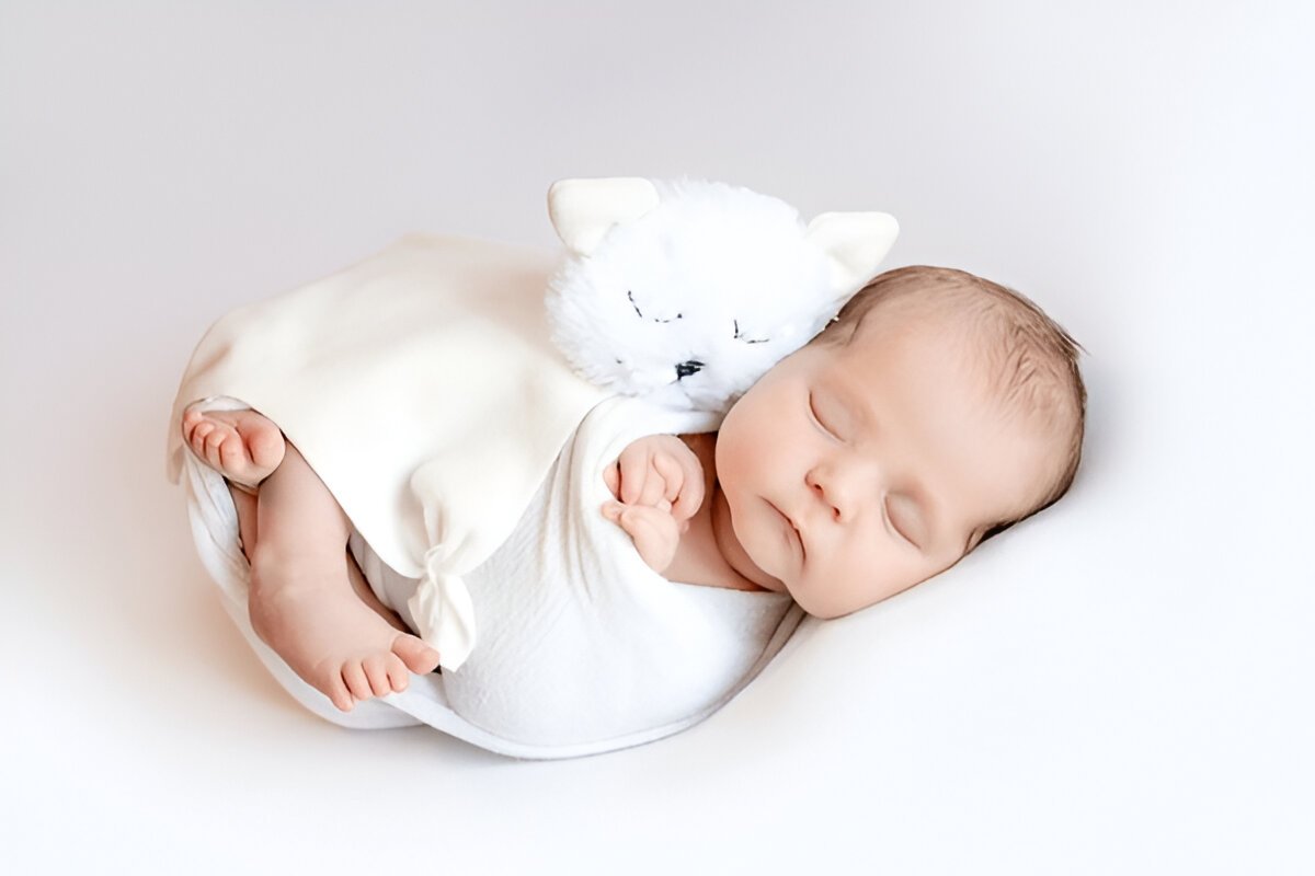 When do babies start sleeping through the night?